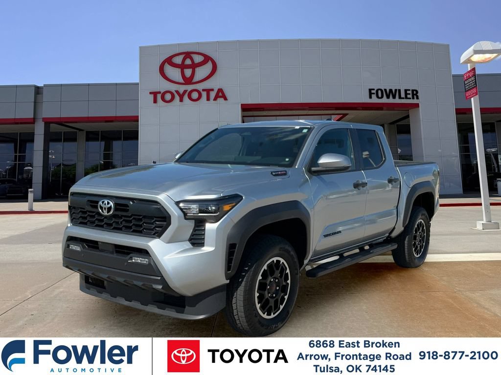 Certified 2025 Toyota Tacoma TRD Off-Road w/ TRD Off Road Upgrade Package AWD/4WD image 1