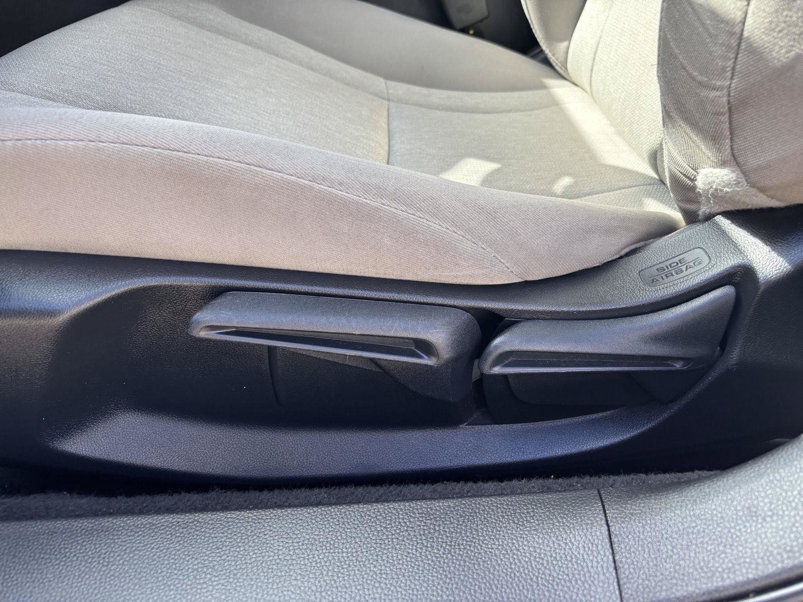 Used 2025 Honda Accord LX image 13