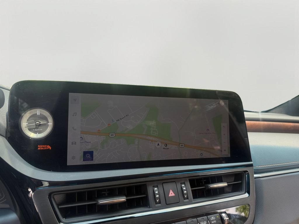 Used 2025 Lexus ES 350 w/ Premium Package FWD image 15