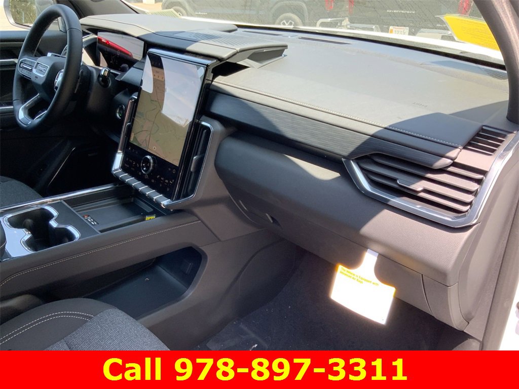 New 2025 GMC Acadia Elevation image 29