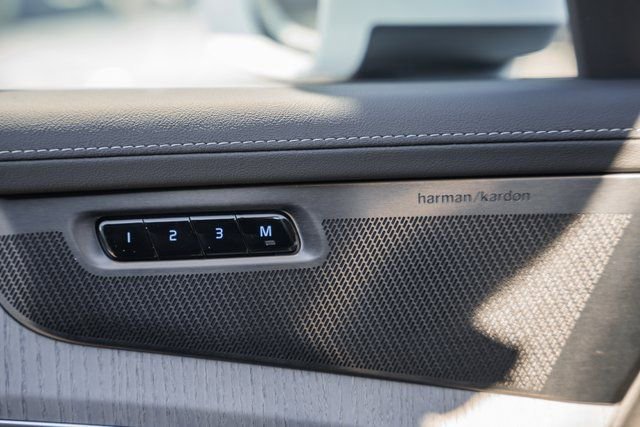 New 2026 Volvo XC90 B6 Ultra w/ Protection Package Premier image 41
