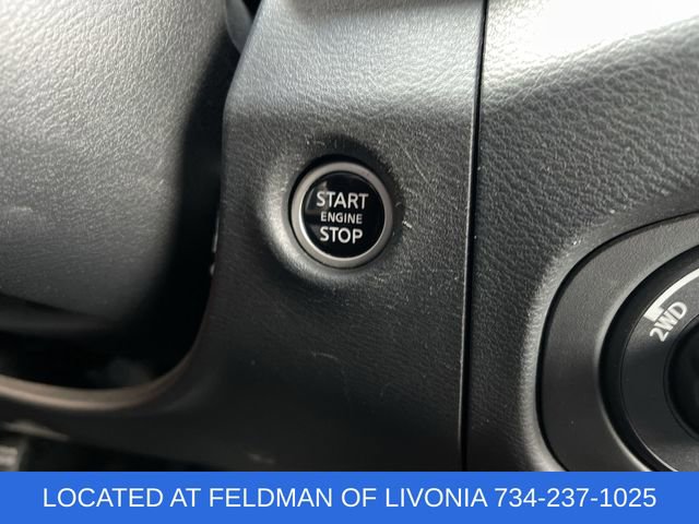 Used 2023 Nissan Frontier PRO-4X w/ Pro-4X Premium Package image 17