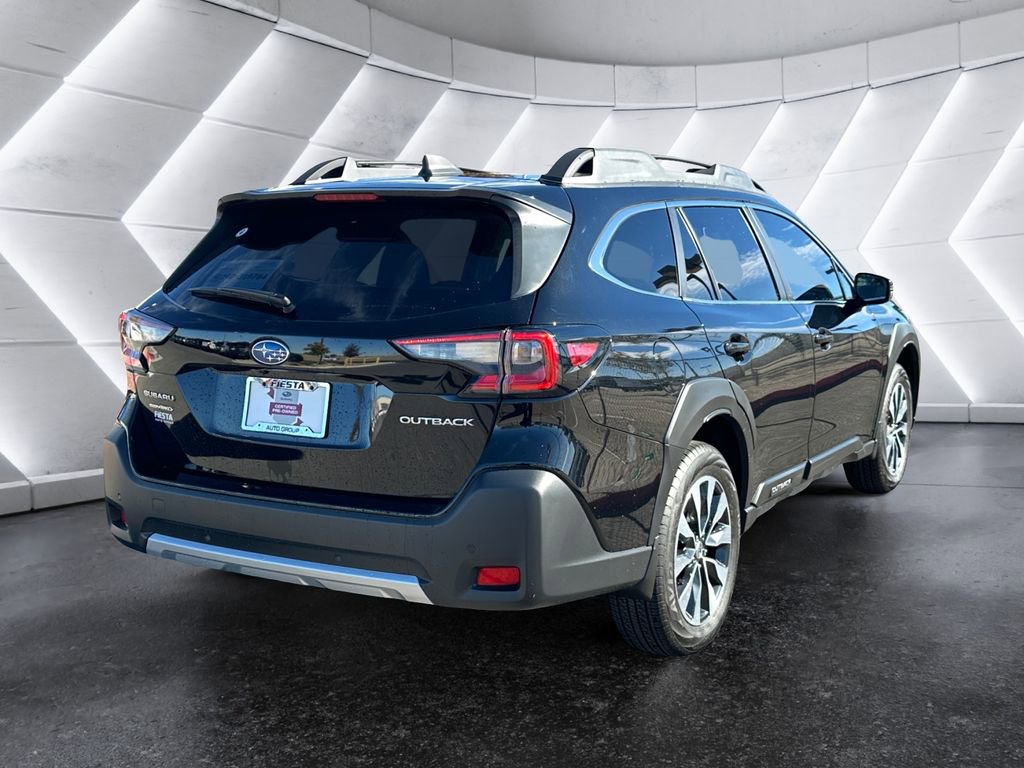 Used 2025 Subaru Outback Limited image 4