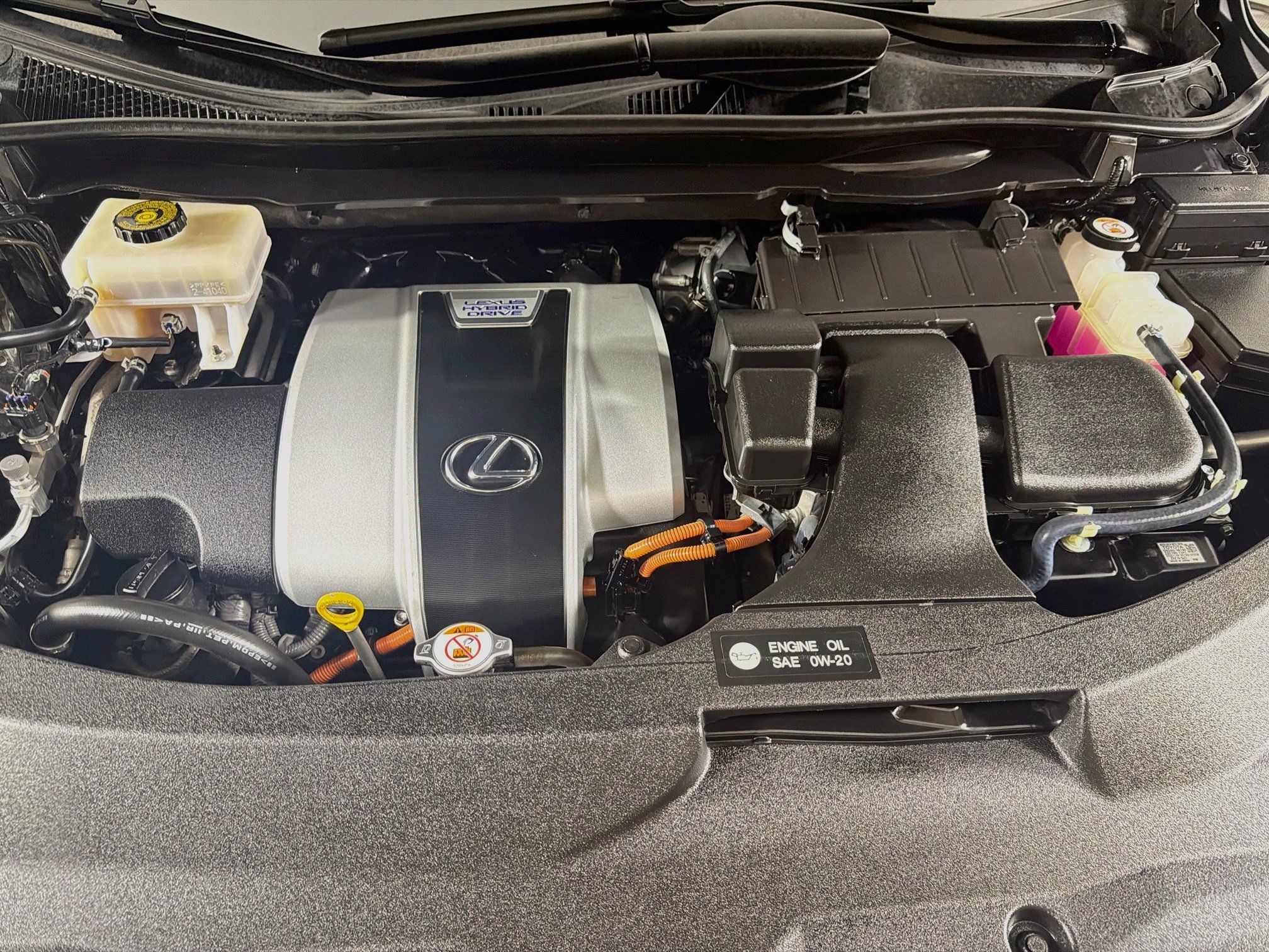 Used 2019 Lexus RX 450h AWD image 33