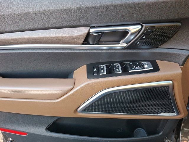 Used 2022 Kia Telluride SX w/ SX Prestige Package image 17