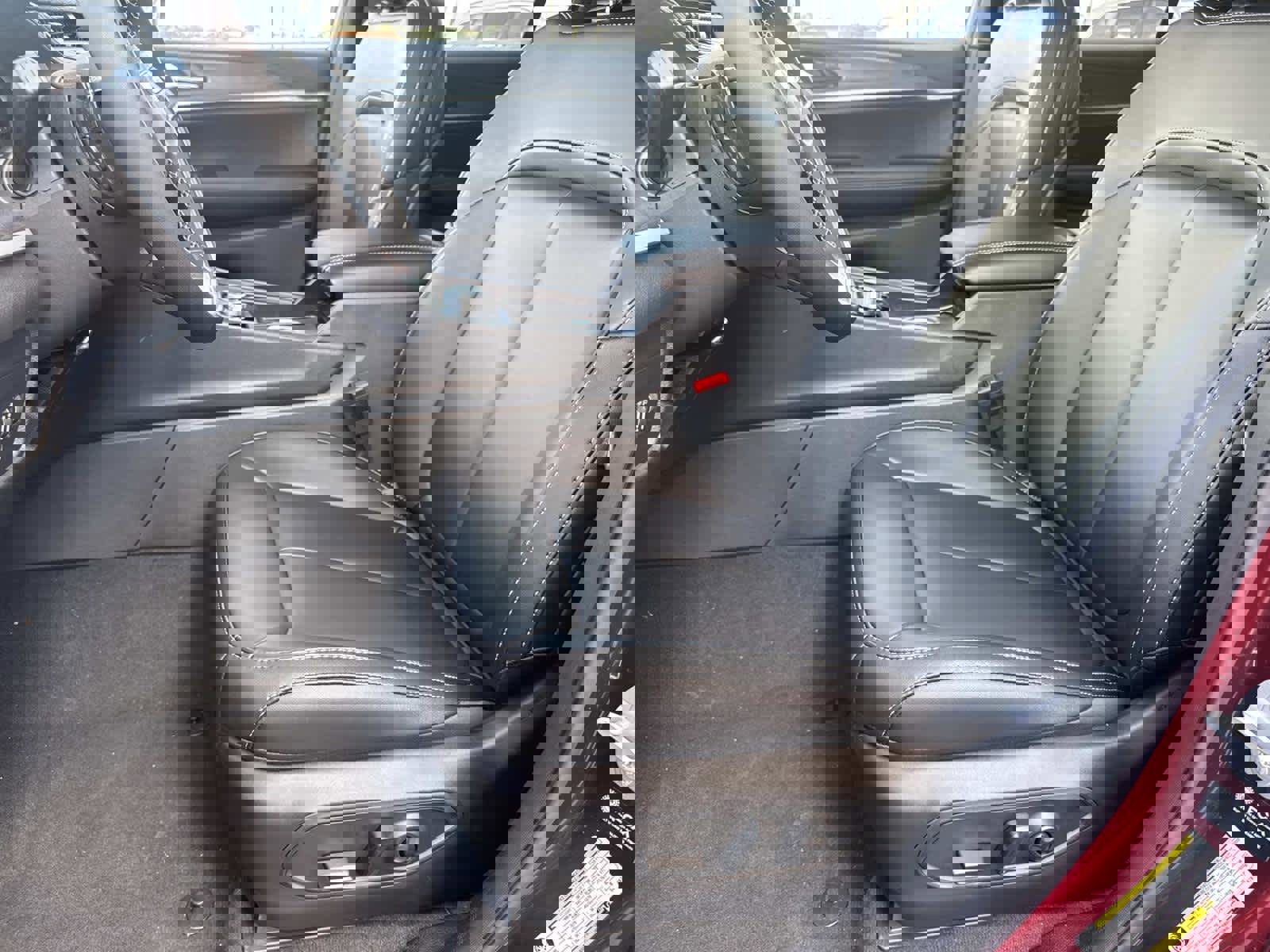 New 2025 Jeep Grand Cherokee L Limited w/ Black Appearance Package image 12