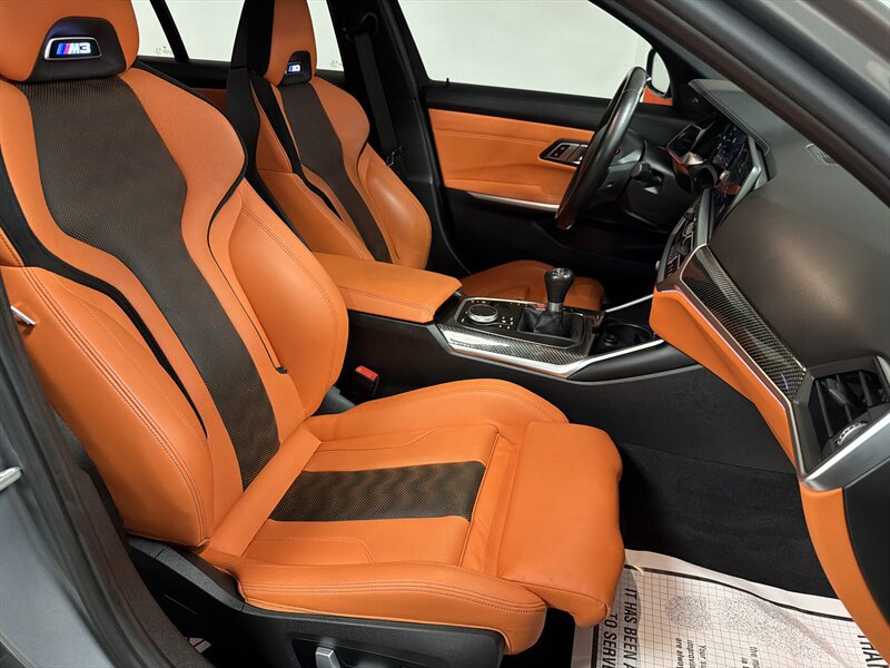 Used 2022 BMW M3 w/ M Carbon Exterior Package RWD image 48