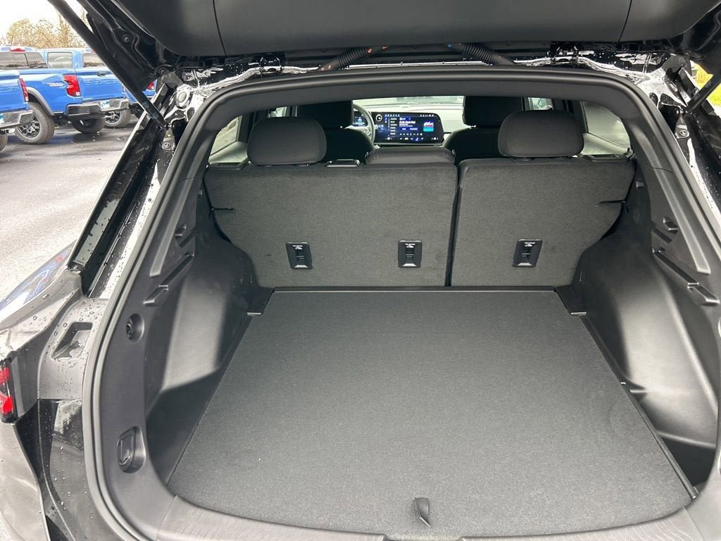 New 2026 Chevrolet Equinox EV LT image 25