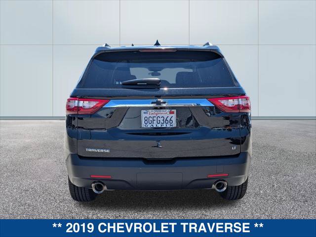 Used 2019 Chevrolet Traverse LT w/ LPO, Cargo Package FWD image 4