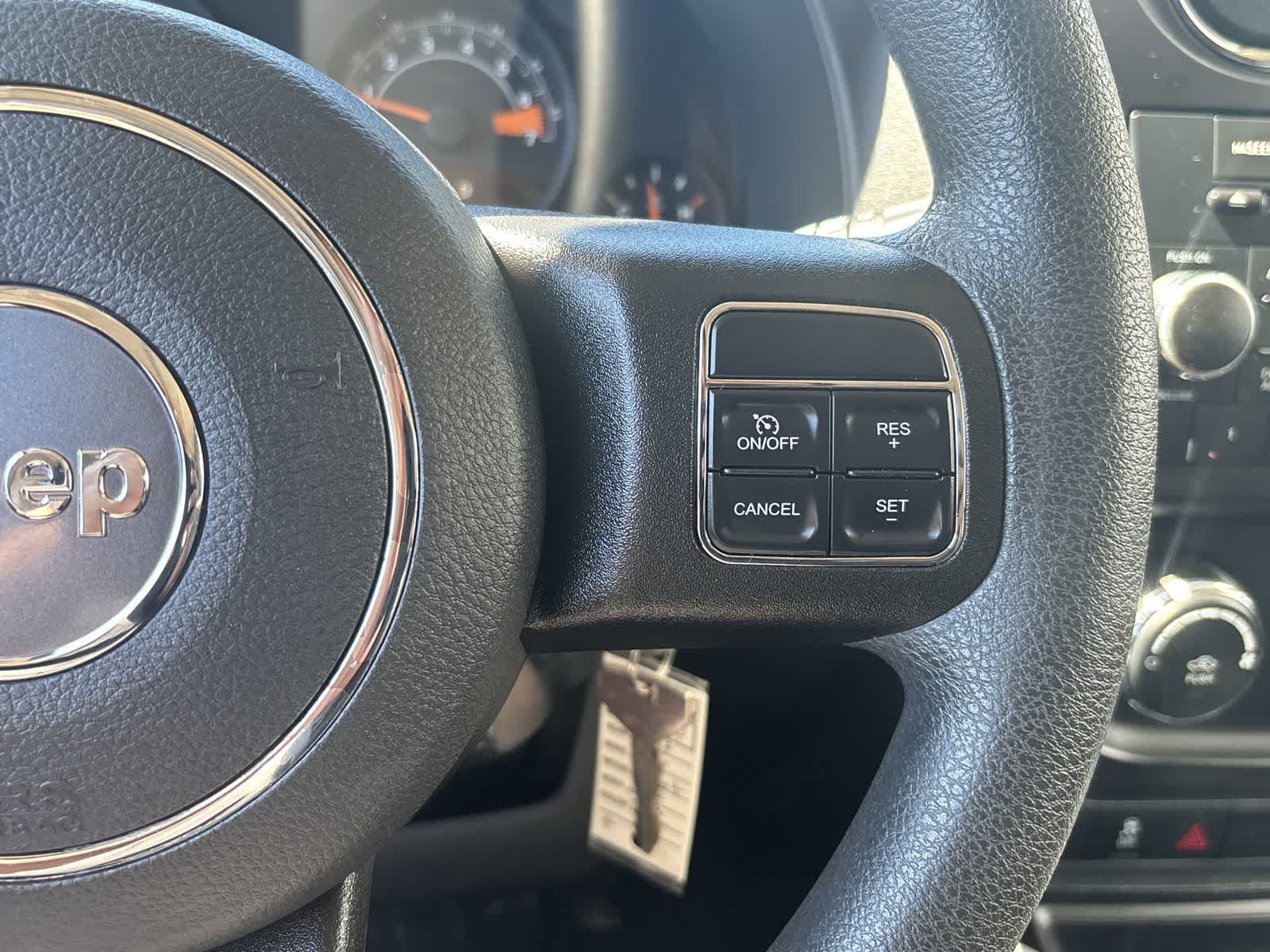 Certified 2017 Jeep Patriot Sport w/ Power Value Group AWD/4WD image 15