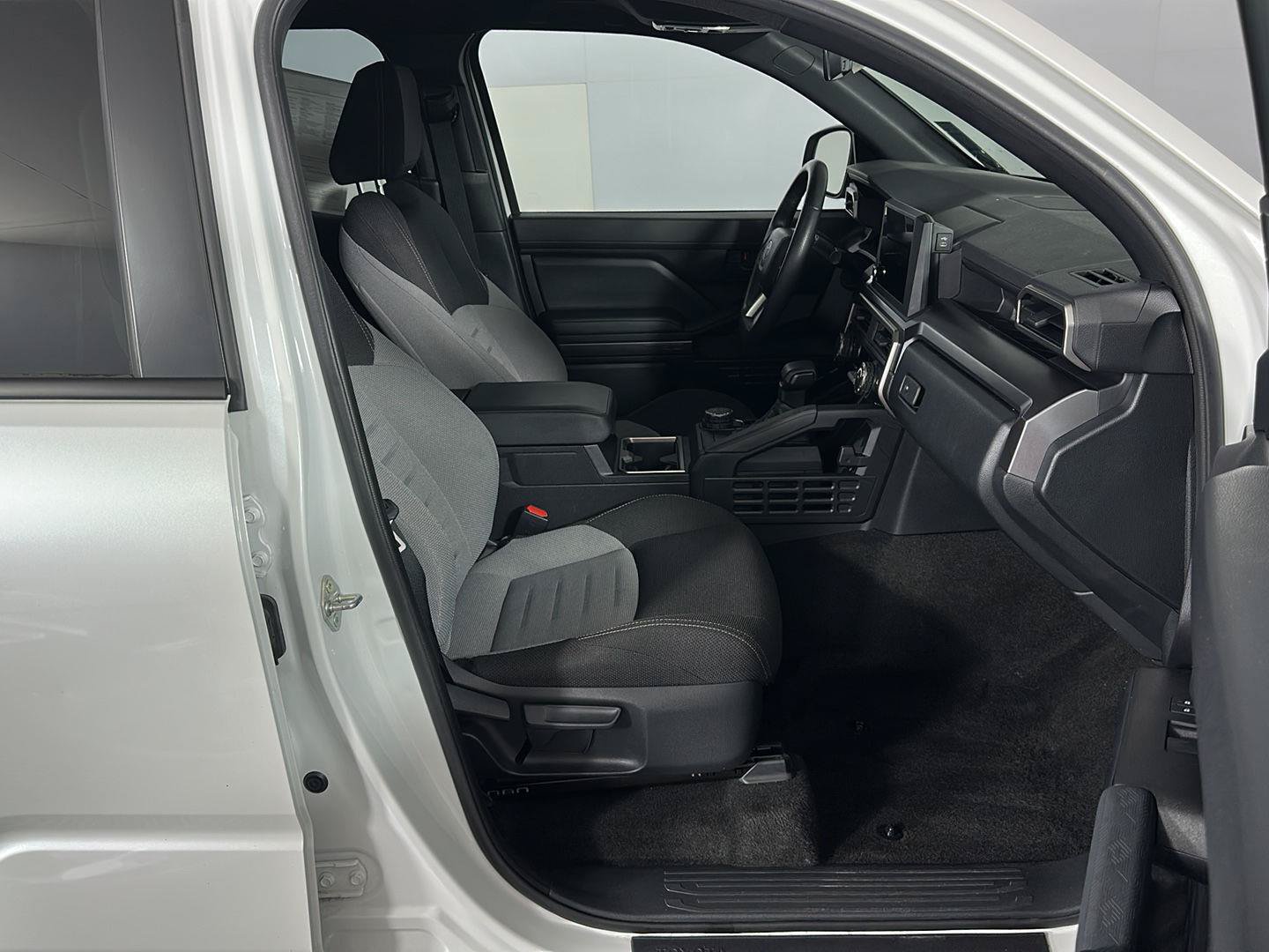 Used 2025 Toyota 4Runner TRD Sport AWD/4WD image 27