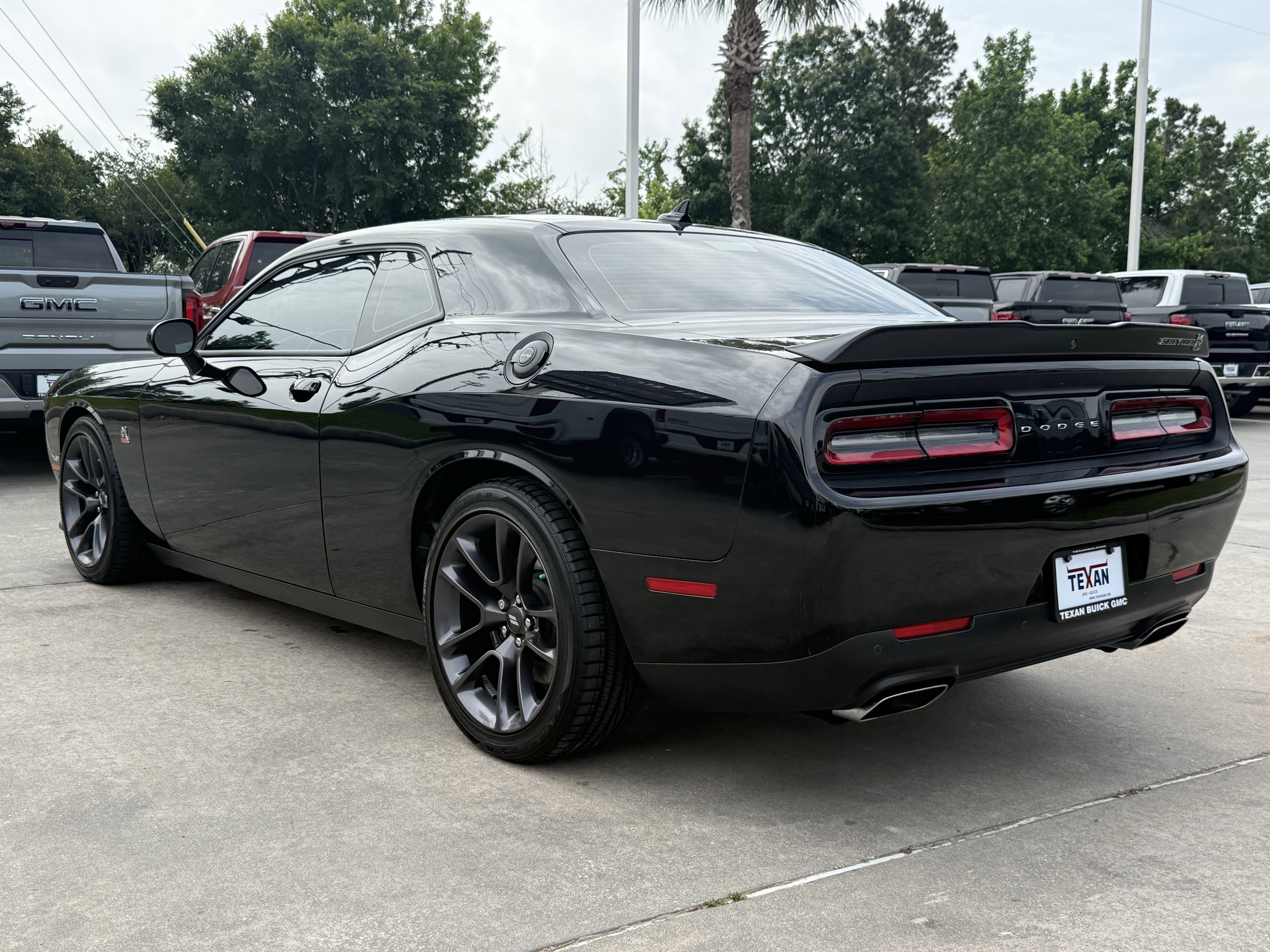 Used 2023 Dodge Challenger R/T Scat Pack w/ Plus Package RWD image 7