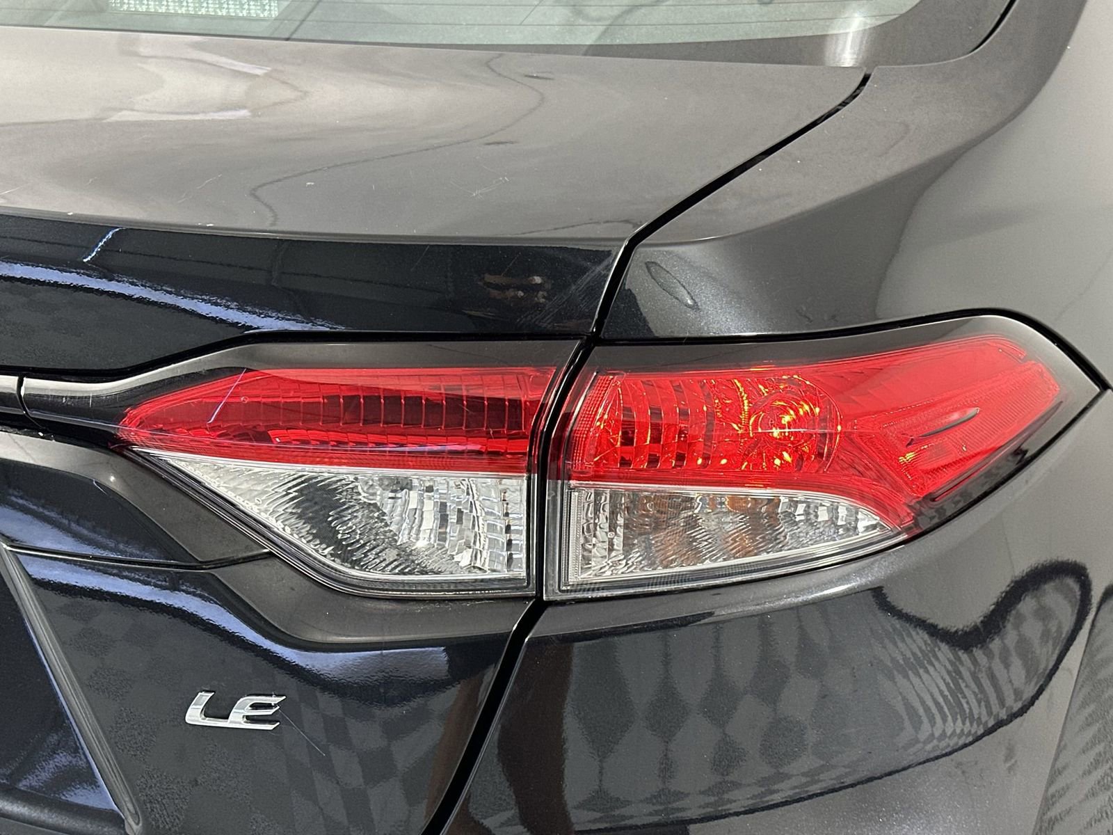 Used 2022 Toyota Corolla LE image 26