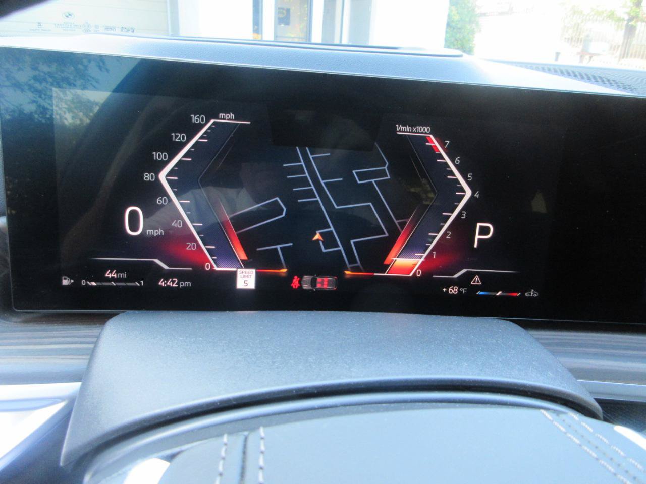 Used 2025 BMW X7 xDrive40i w/ Premium Package AWD/4WD image 65