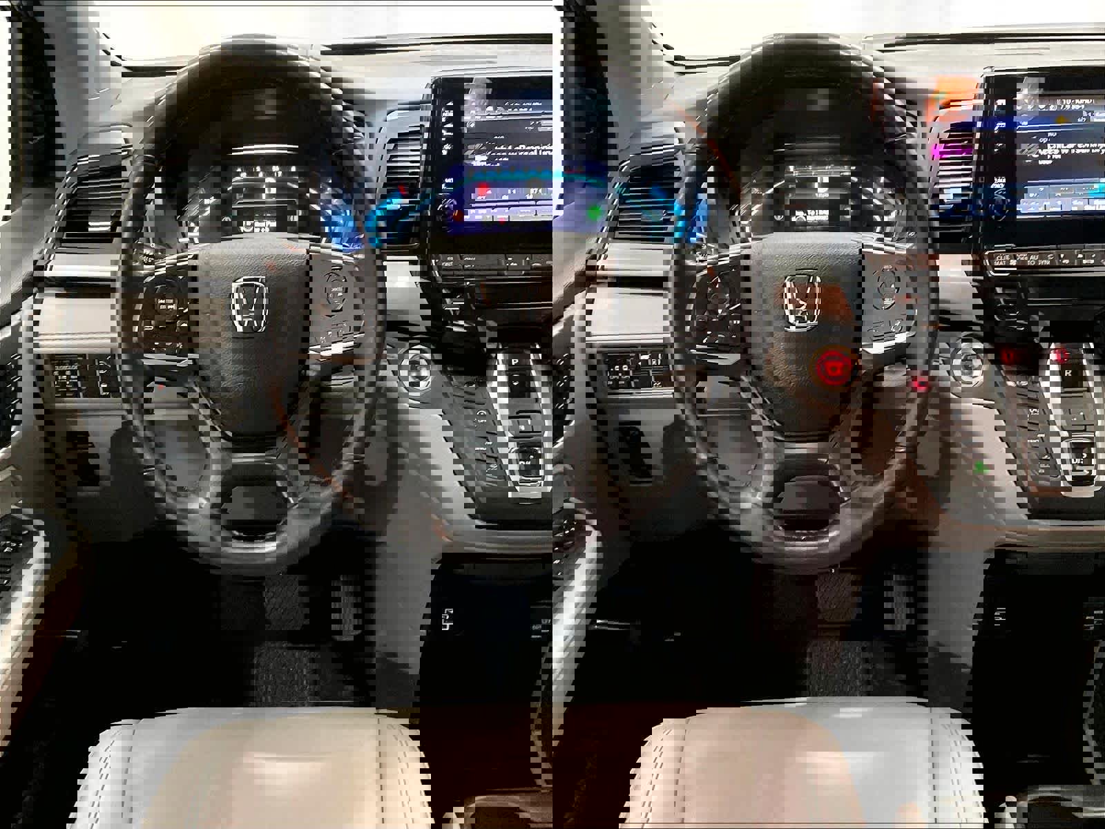 Used 2023 Honda Odyssey EX-L image 18