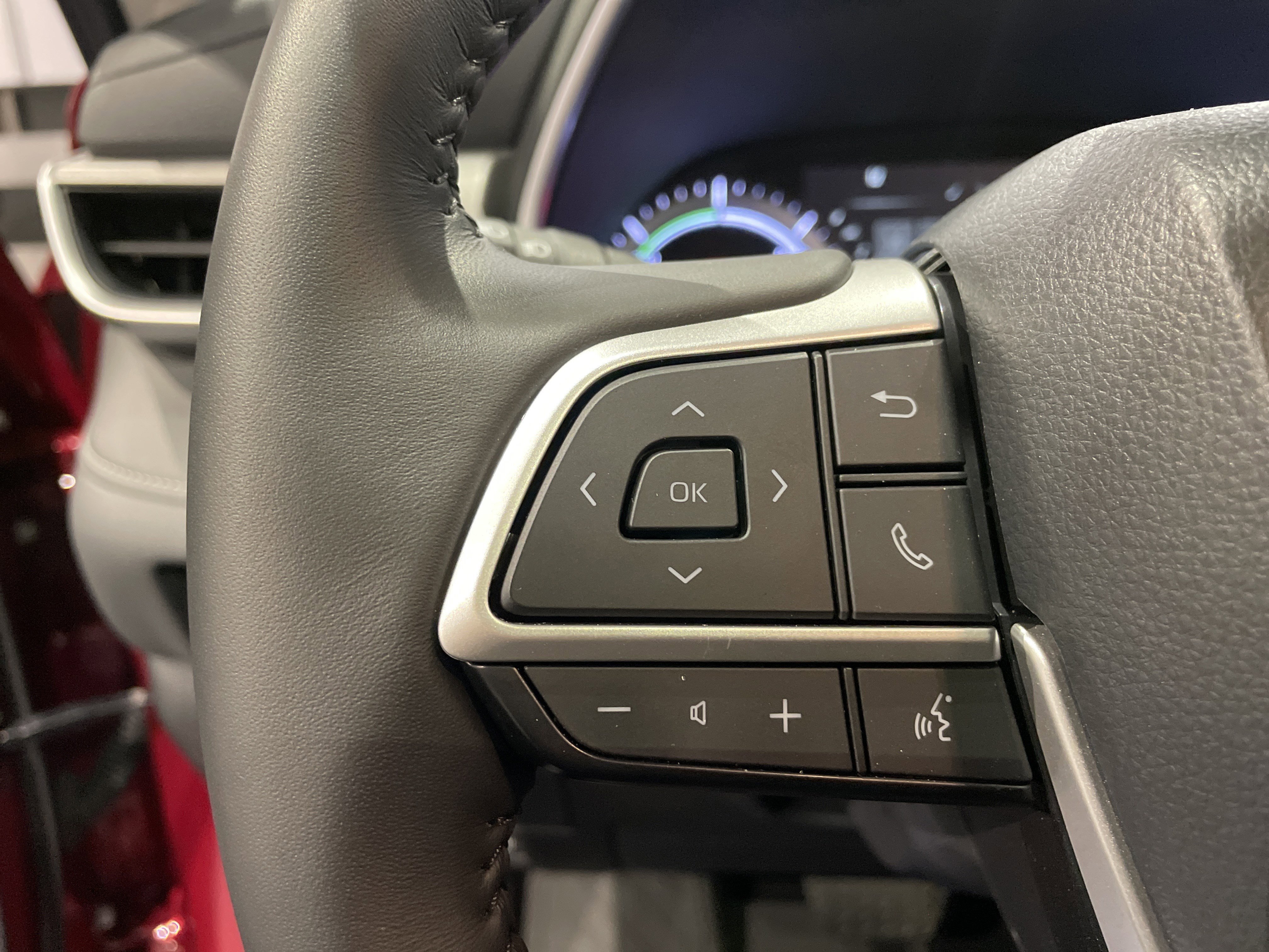 Used 2025 Toyota Highlander XLE image 20