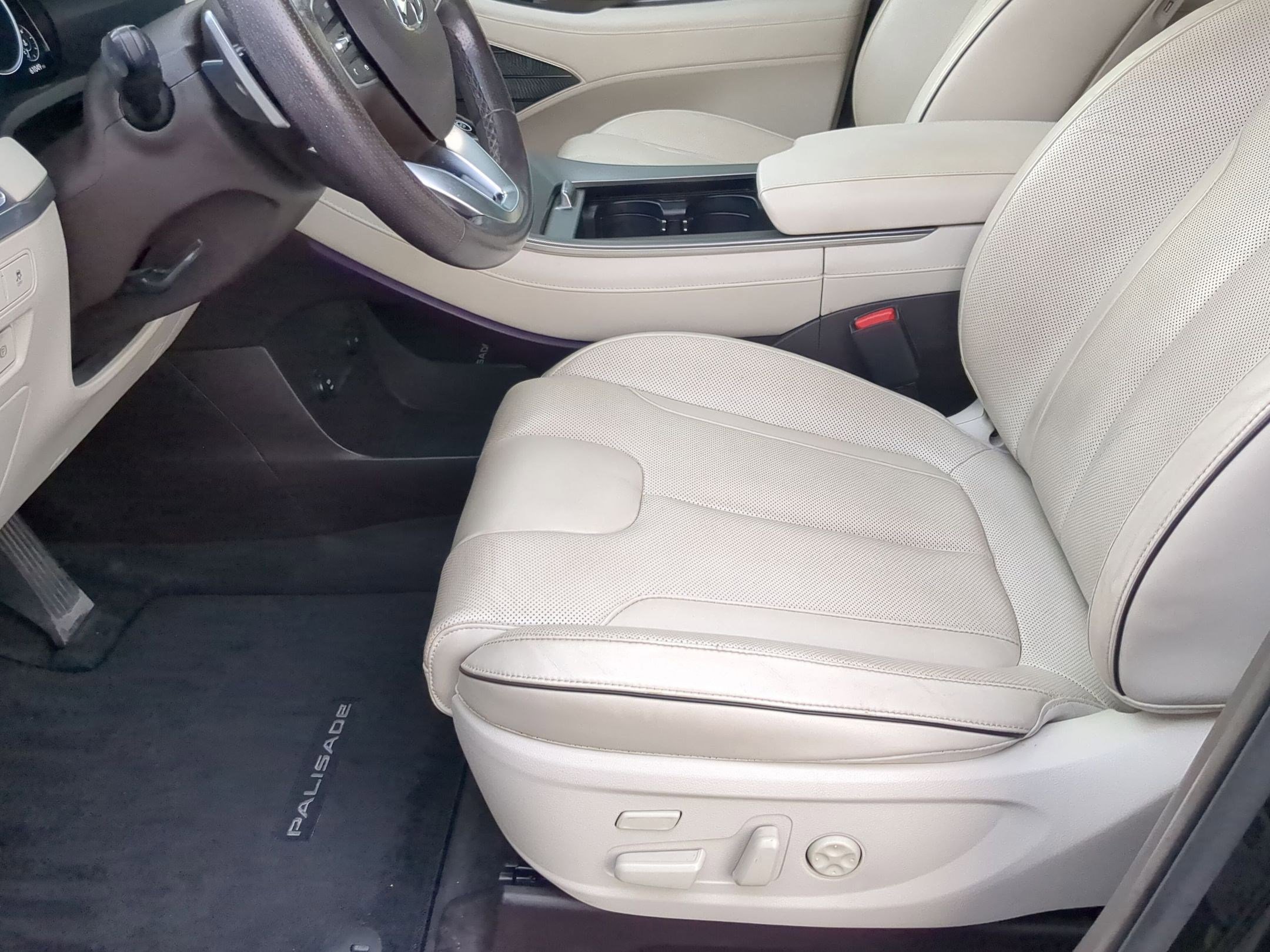 Used 2020 Hyundai Palisade Limited image 12