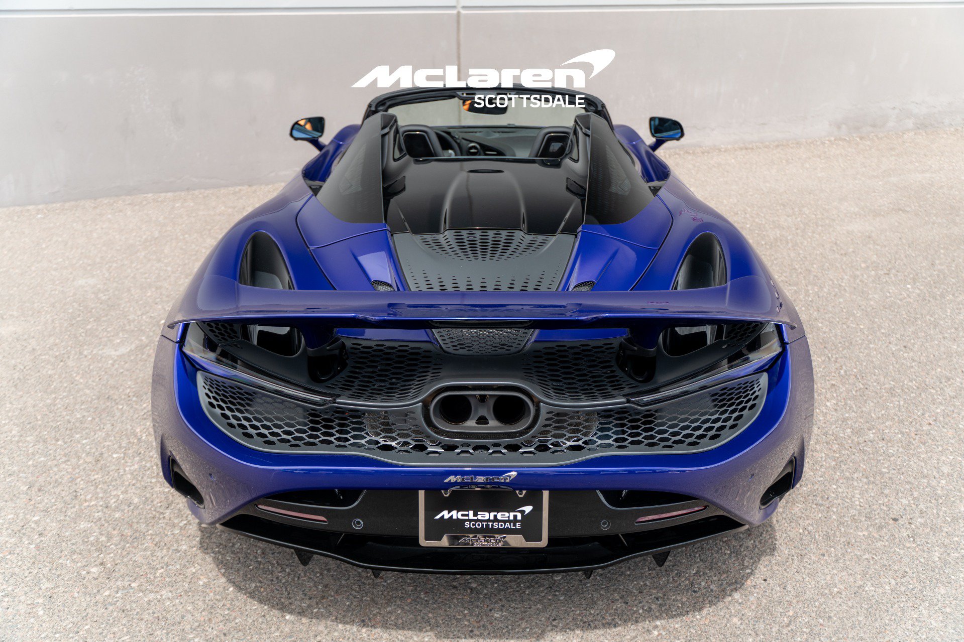 Used 2026 McLaren 750S Spider RWD image 26