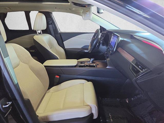 Used 2023 Lexus RX 350 w/ Cold Area Package AWD/4WD image 19