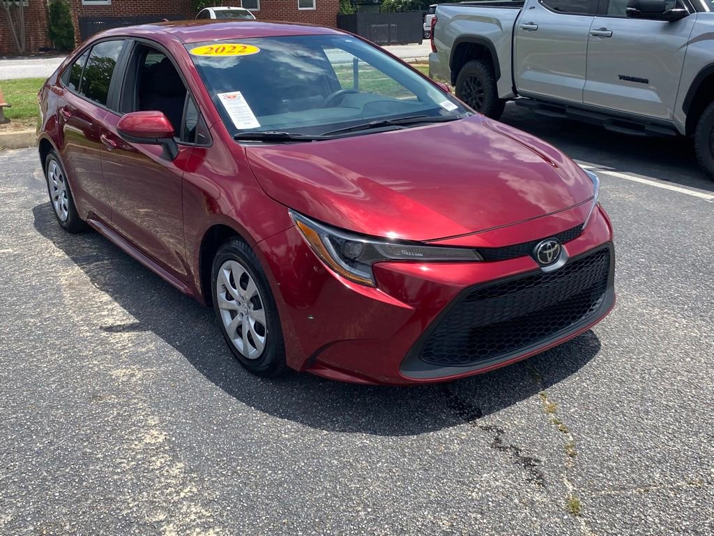 Used 2022 Toyota Corolla LE FWD video 1