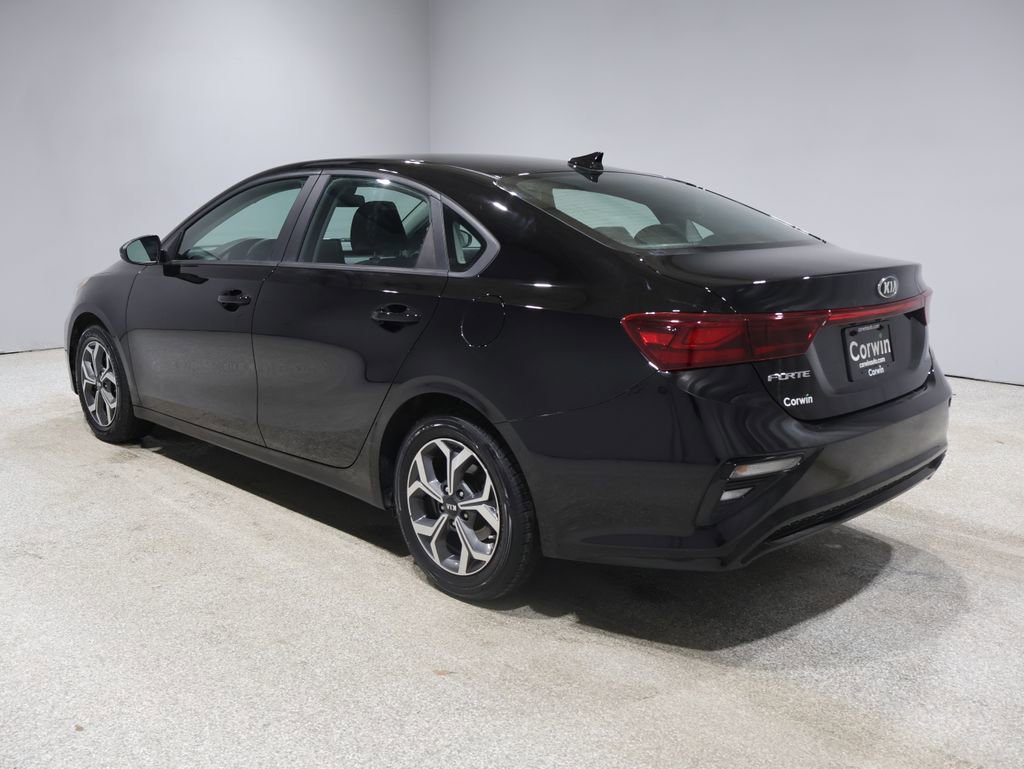Used 2020 Kia Forte LXS image 4