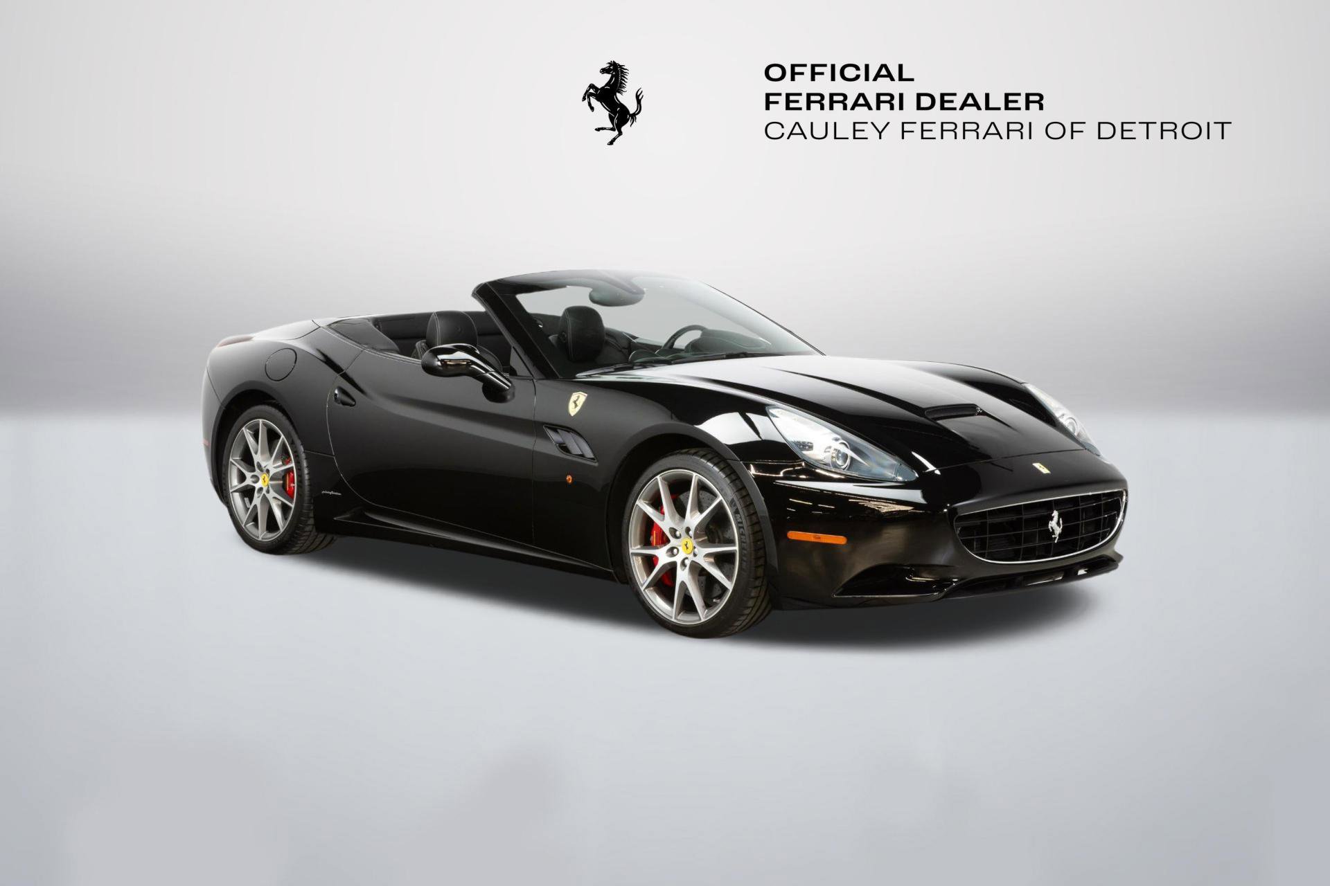 Used 2010 Ferrari California image 9