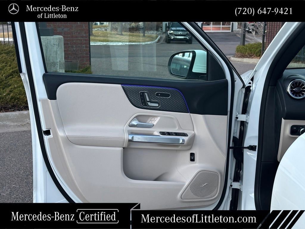 Certified 2025 Mercedes-Benz GLB 250 4MATIC image 13
