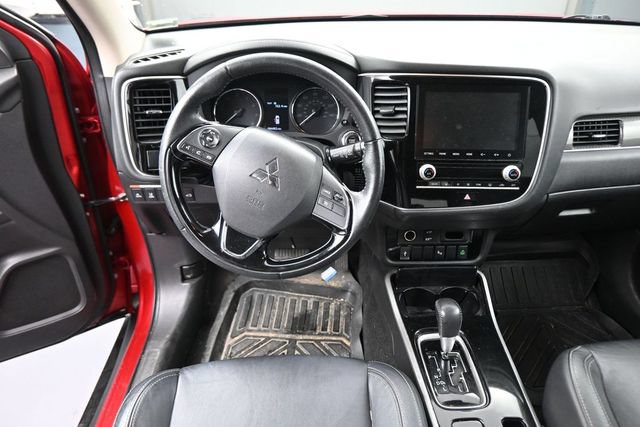 Used 2020 Mitsubishi Outlander SE AWD/4WD image 22