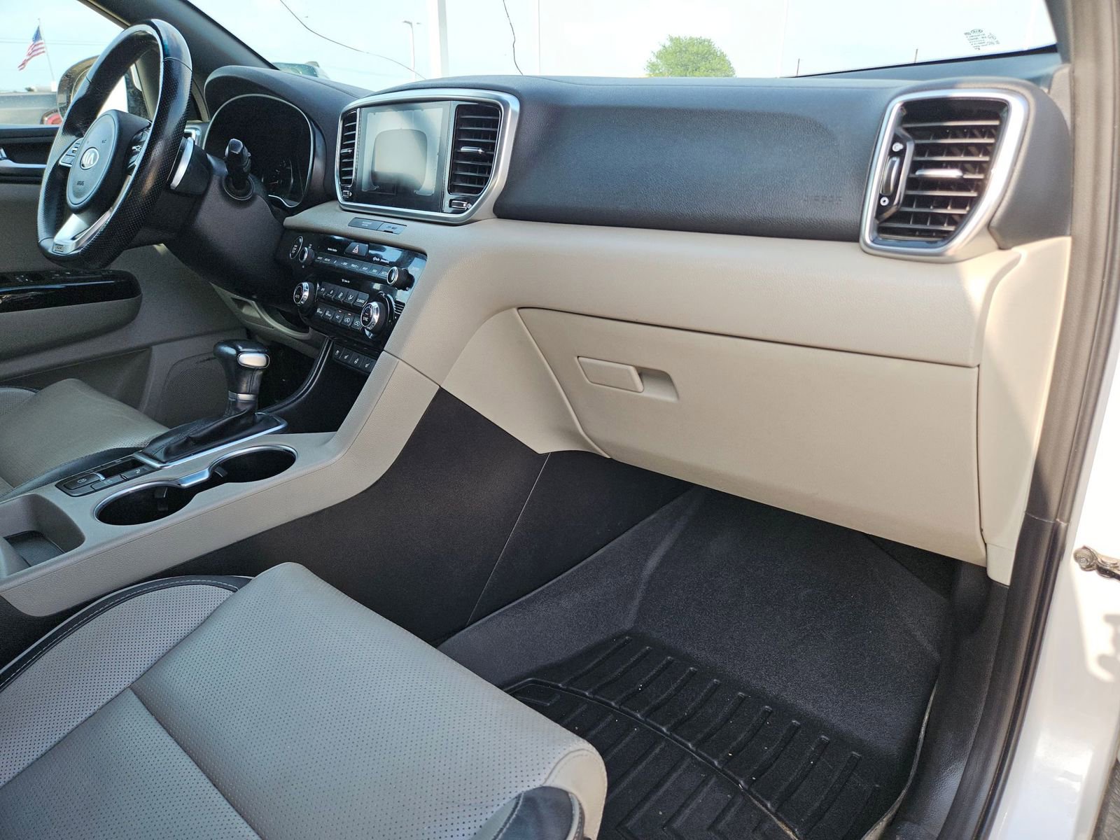 Used 2020 Kia Sportage SX FWD image 26