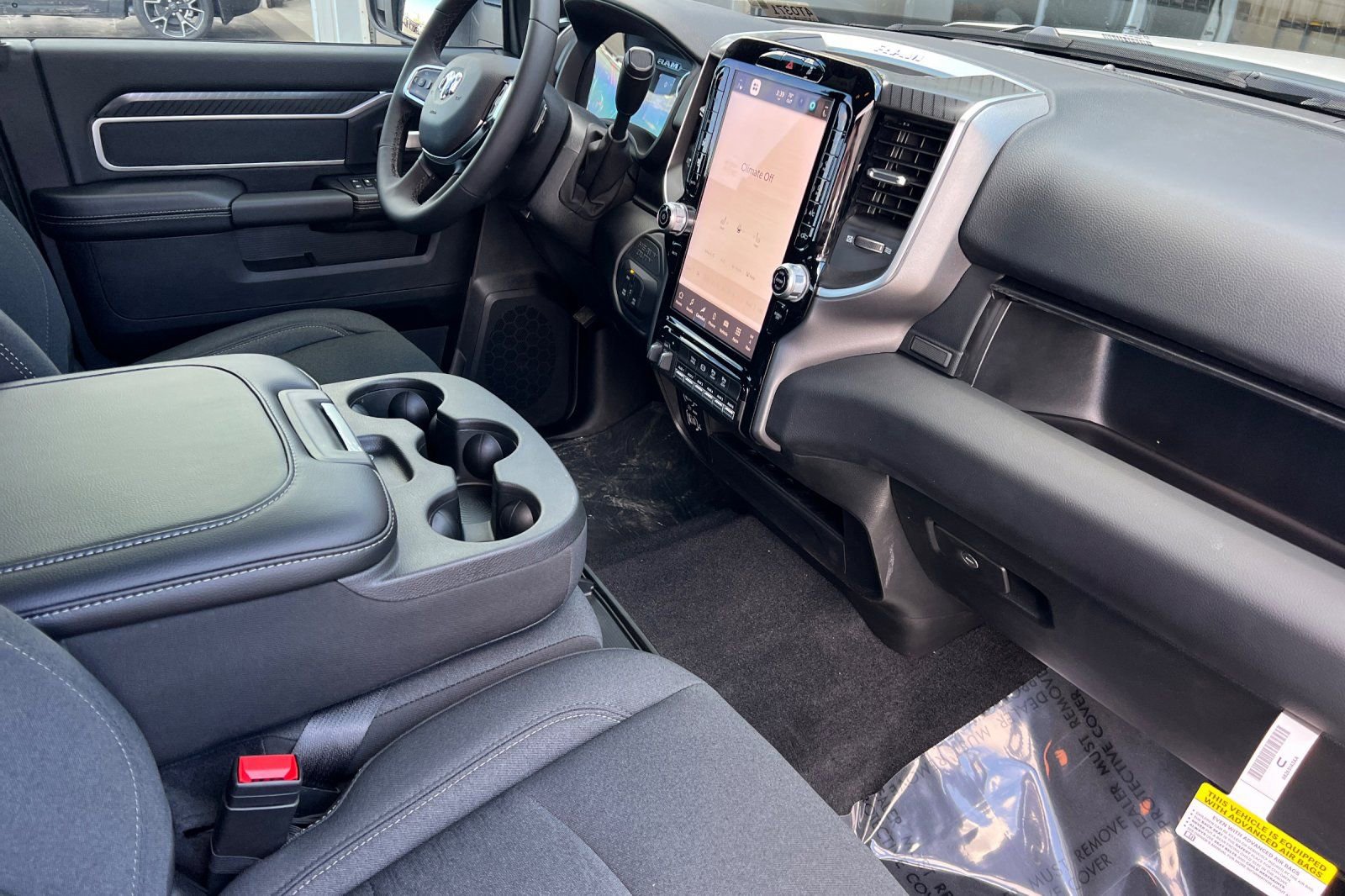 New 2026 RAM 3500 Big Horn AWD/4WD image 11