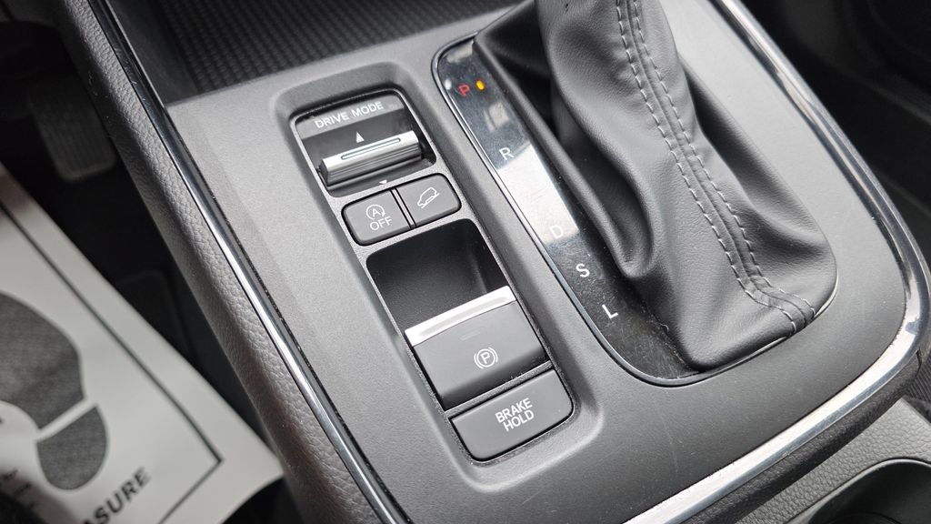 Certified 2023 Honda CR-V LX image 34