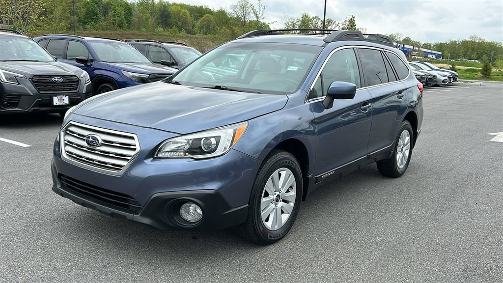 Used 2017 Subaru Outback 2.5i Premium AWD/4WD image 4