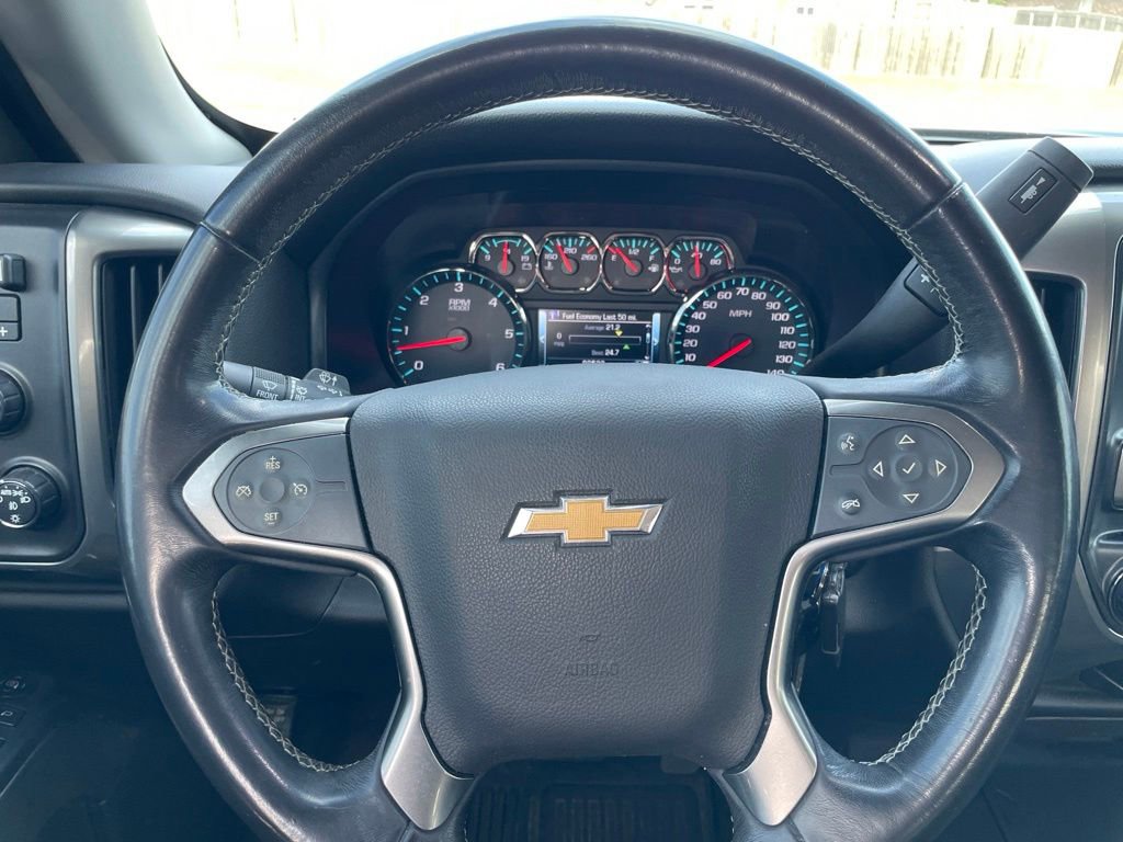 Used 2018 Chevrolet Silverado 1500 LT w/ Texas Edition AWD/4WD image 11