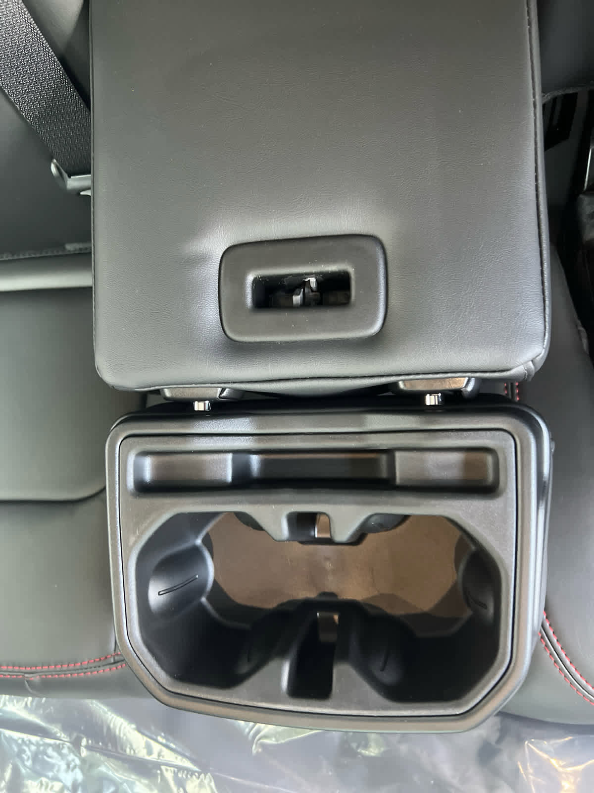 New 2025 Jeep Wrangler Unlimited Rubicon w/ Technology Group image 38