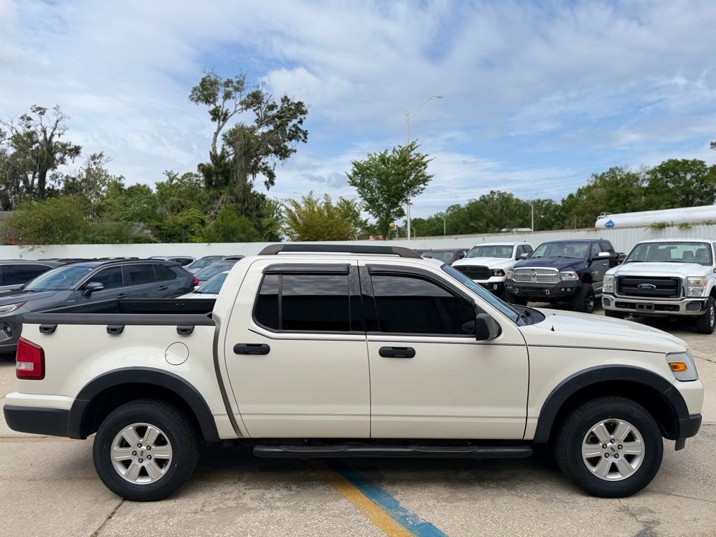 Used 2010 Ford Explorer Sport Trac XLT RWD image 6