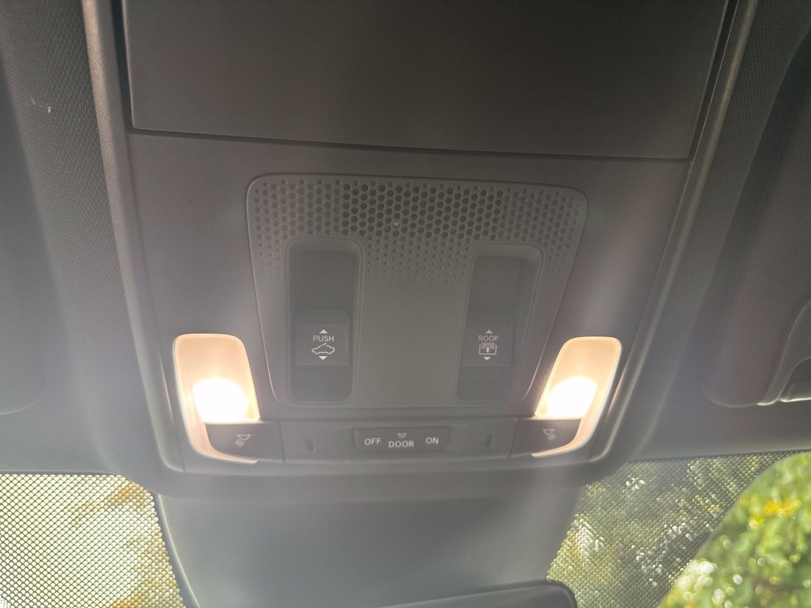 Used 2024 Honda Pilot TrailSport image 34