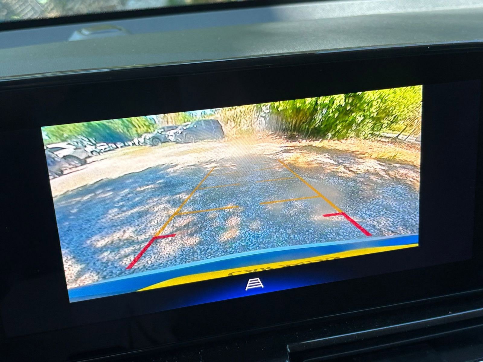 Used 2025 Chevrolet TrailBlazer LT FWD image 24