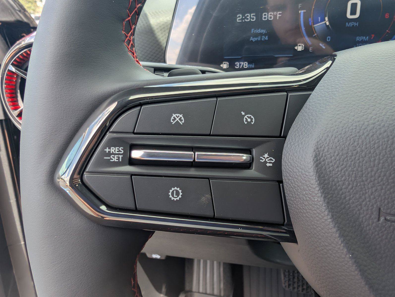 New 2026 Chevrolet Equinox RS w/ Convenience Package III FWD image 25
