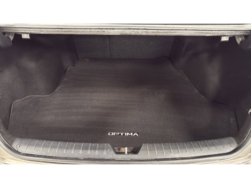 Used 2018 Kia Optima EX w/ Premium Package image 14
