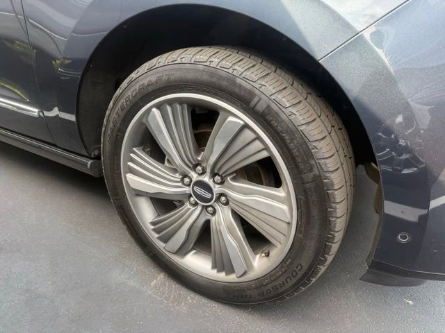Used 2021 Lincoln Navigator Reserve w/ Luxury Package AWD/4WD image 4