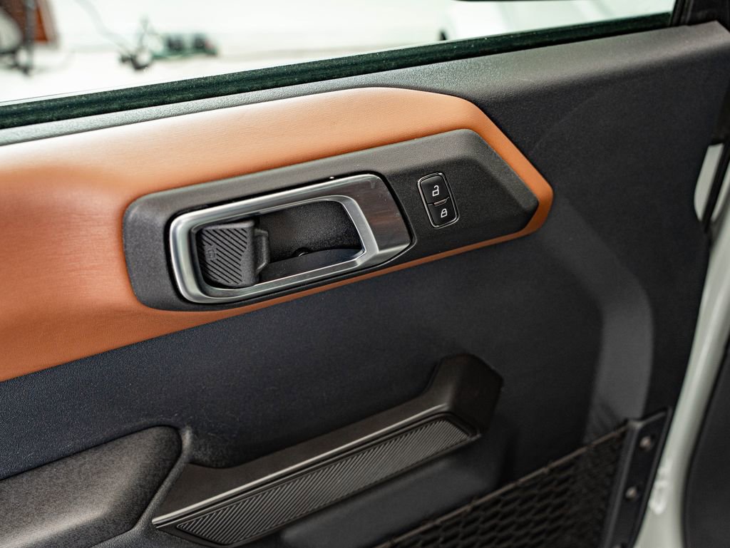 Used 2024 Ford Bronco Outer Banks image 18