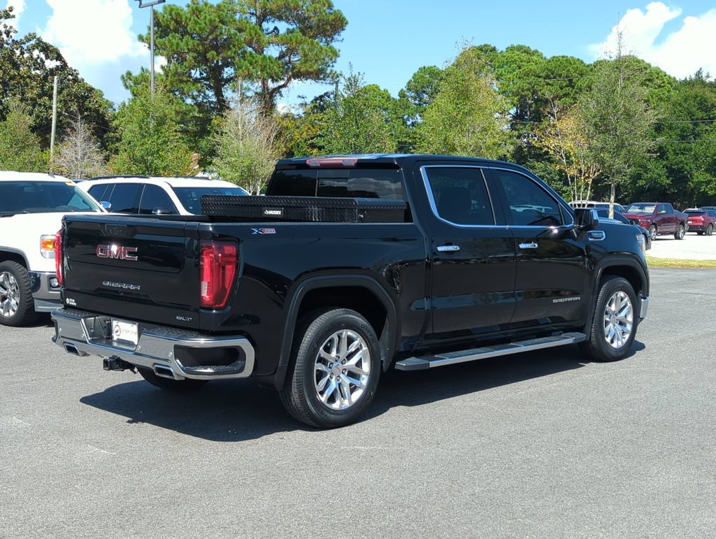 Used 2021 GMC Sierra 1500 SLT w/ SLT Premium Plus Package AWD/4WD image 6
