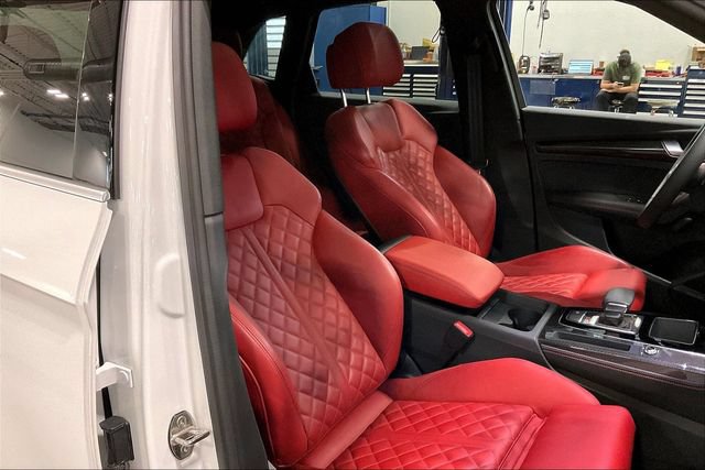 Certified 2024 Audi SQ5 Premium Plus w/ Premium Plus Package AWD/4WD image 7