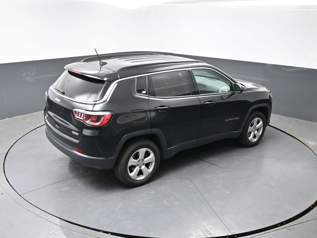 Used 2020 Jeep Compass Latitude AWD/4WD image 12