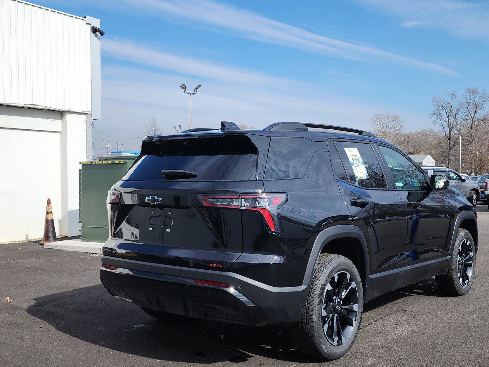 New 2026 Chevrolet Equinox RS w/ Safety and Technology Package FWD image 5