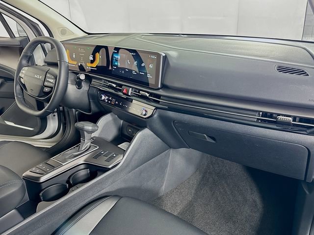 New 2026 Kia Sportage EX image 28