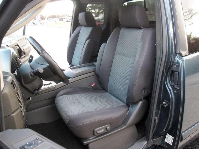 Used 2005 Nissan Titan SE AWD/4WD image 20