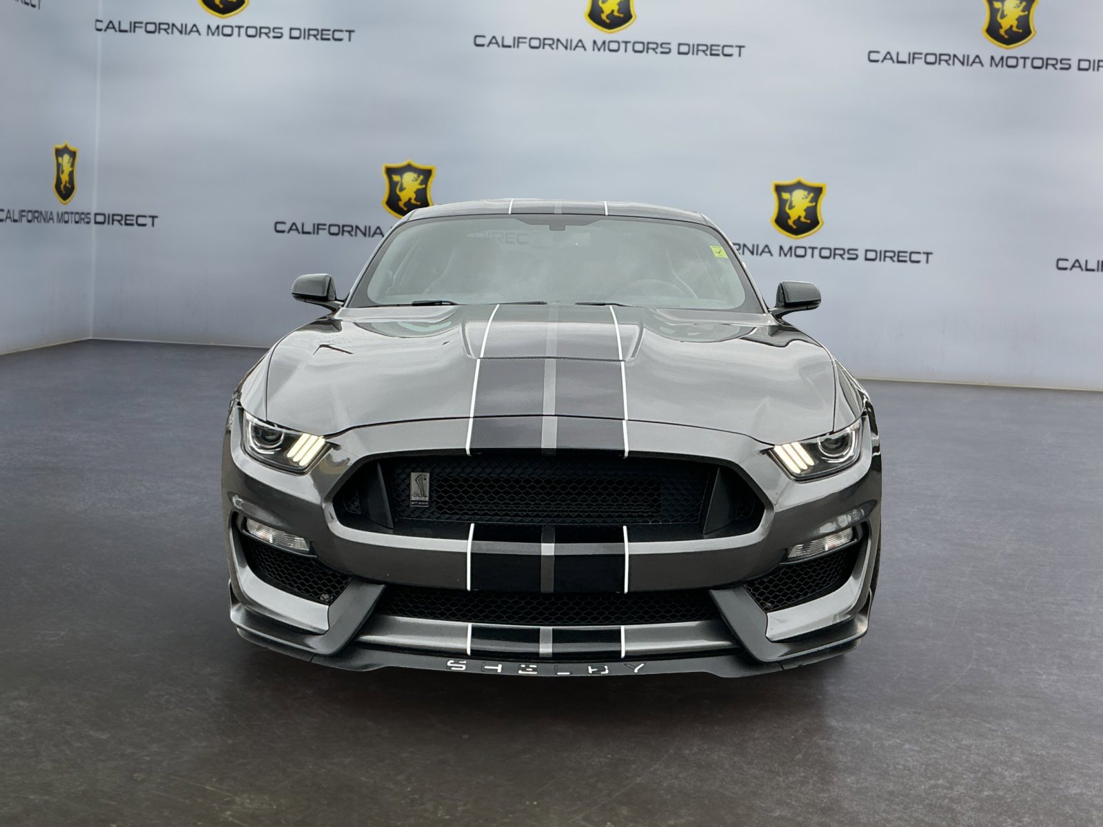 Used 2017 Ford Mustang Shelby GT350 w/ Electronics Package RWD image 2