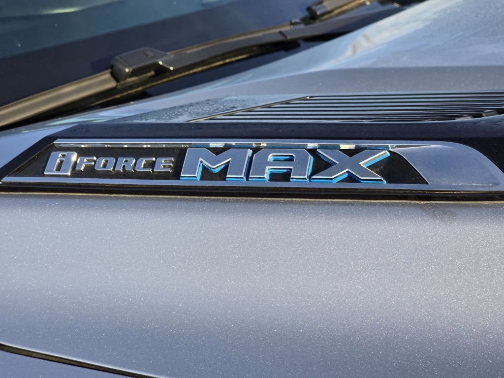 Used 2023 Toyota Tundra Platinum w/ Advanced Package image 24