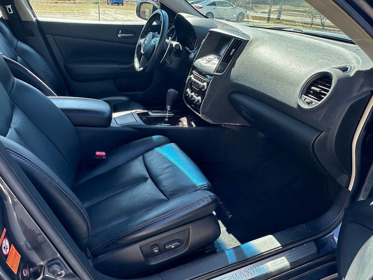 Used 2009 Nissan Maxima 3.5 SV w/ Premium Pkg image 9